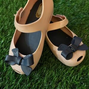 Mini Mellissa Ultragirl